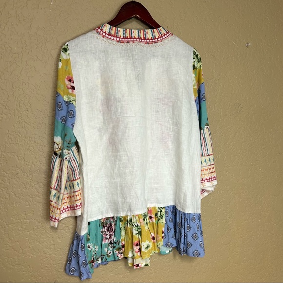 John Mark linen blend Aline embroidered top size medium floral flutter - Picture 9 of 9